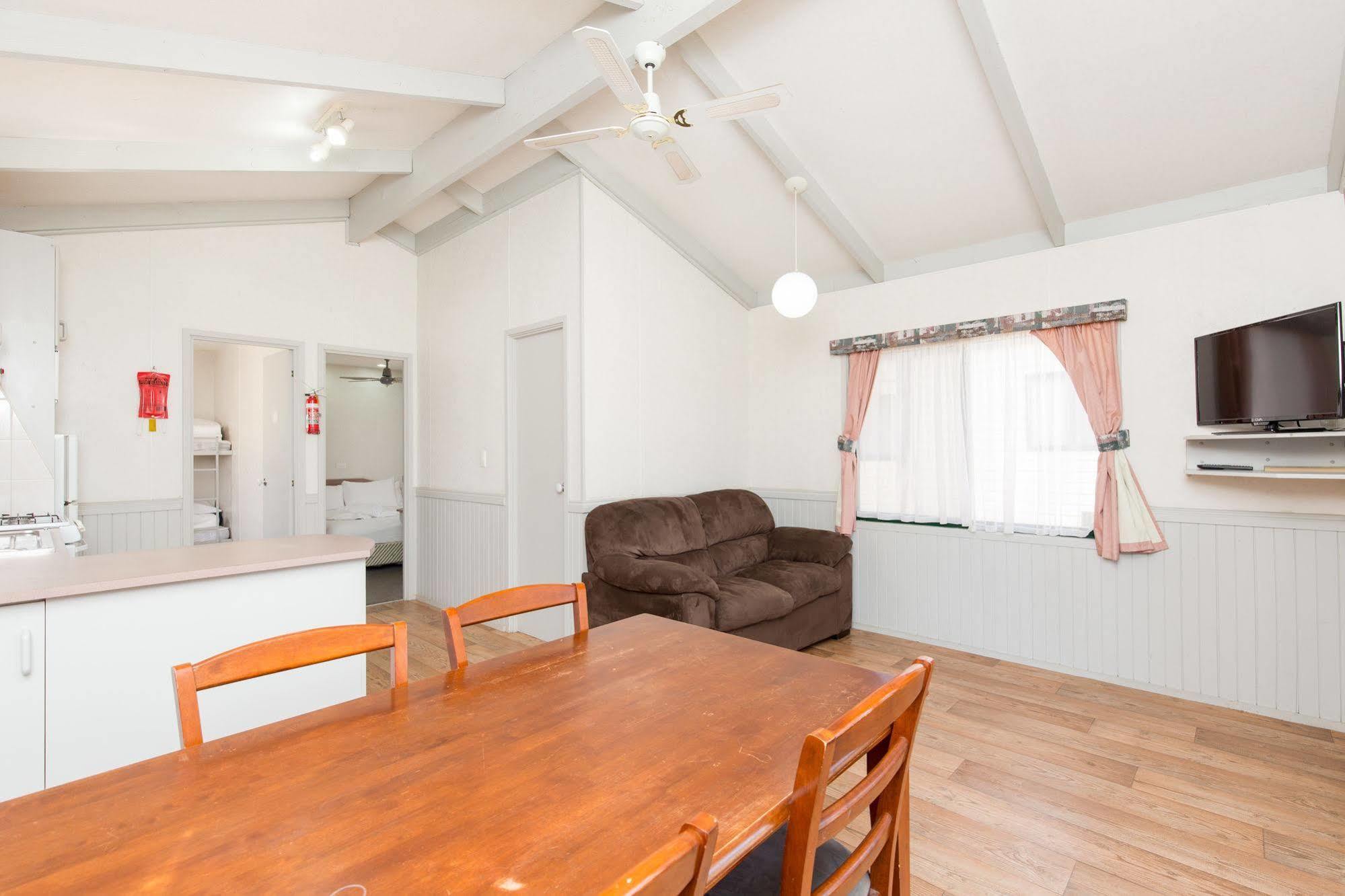 Nrma Mildura Riverside Holiday Park Eksteriør billede